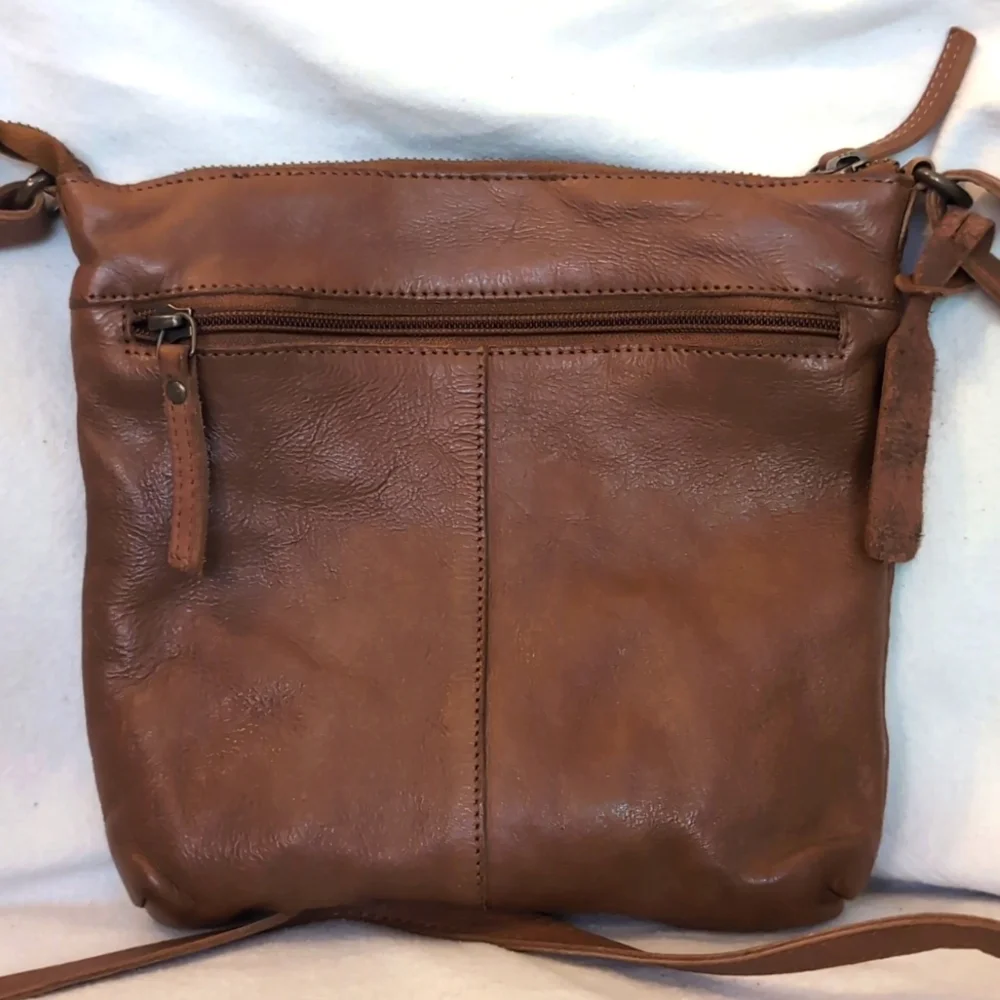 Cochoa Brown Leather Crossbody Purse Travel Bag Adjustable Strap - Picture 5 of 9